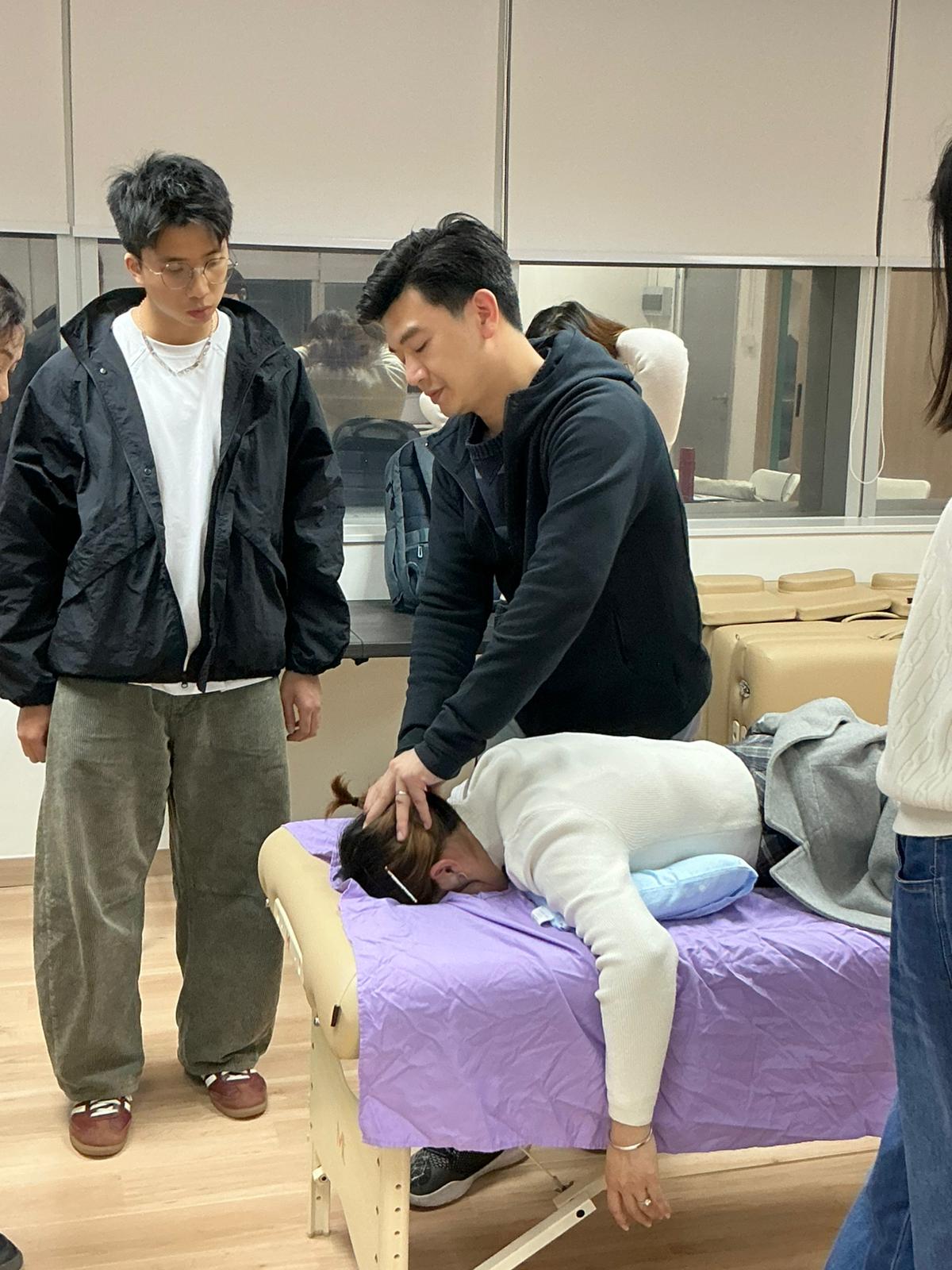 職業推拿師證書課程 — 課堂實況